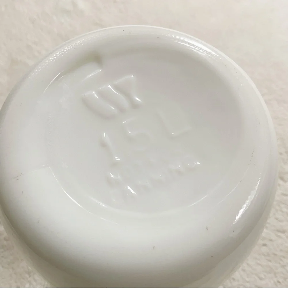 Vintage Milk Glass 1.5L Canister Jar w Wire Bail Lid Mid-Century Kitchen Decor